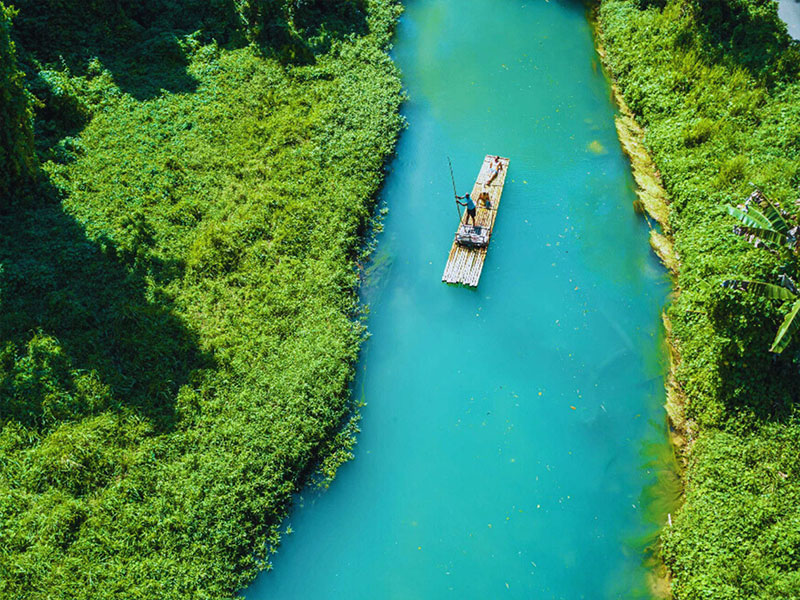 affordable-tours-jamaica-attractions-raftingjpg