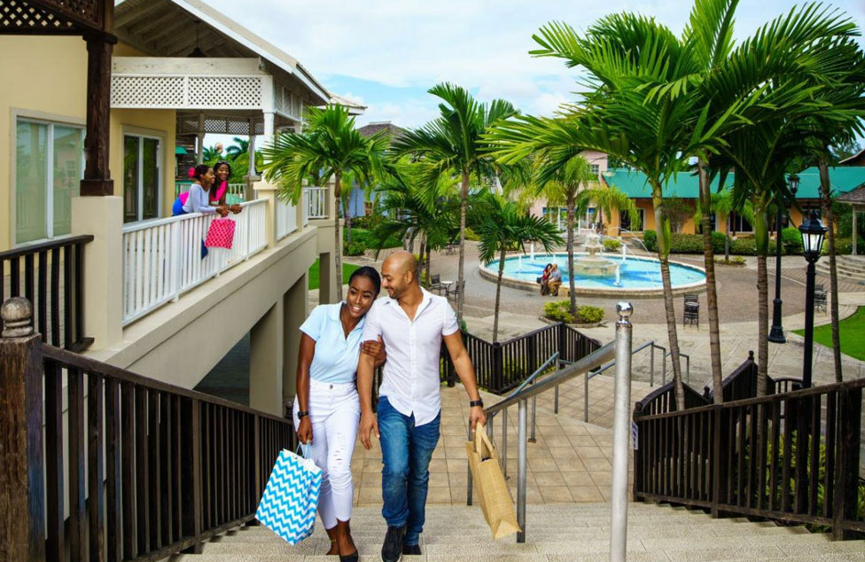 affordable-tours-jamaica-attractions-shopping-at-whitter-village